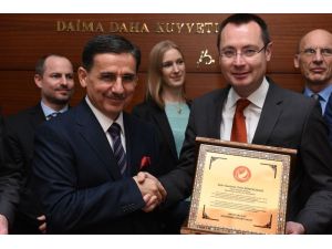 Hatay'da Suriyeliler için okul yapılacak