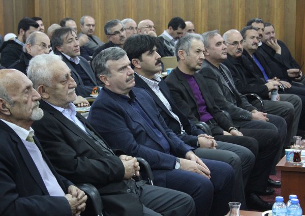 İkindi sohbetlerinde Ali Ulvi Kurucu anıldı