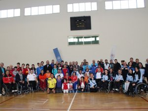 Bedensel Engelliler Badminton'da Konya şampiyon