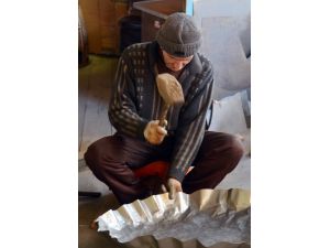 Osmanlı'nın savaş aletlerini gençlere tanıtıyor