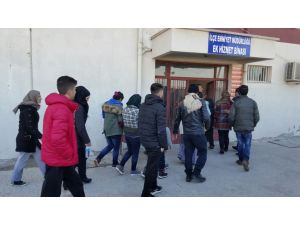 Balıkesir'de 21 yabancı uyruklu yakalandı