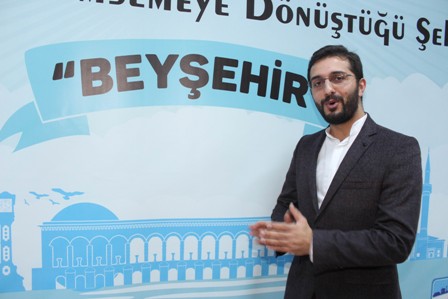 Öztekin, Beyşehir’de söyleşiye katıldı