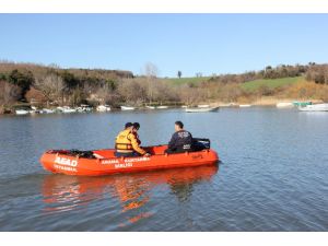 Terkos Gölü'nde balıkçı teknesi battı