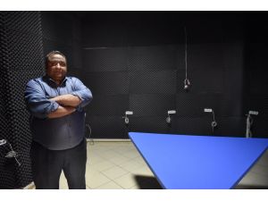 Romanlar seslerini radyodan duyuracak