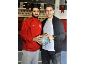 Bir bileklik hayatını değiştirdi