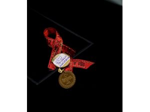 Yeni moda isimli çeyrekler