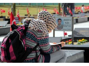 Soma'da buruk "Sevgililer Günü" kutlaması