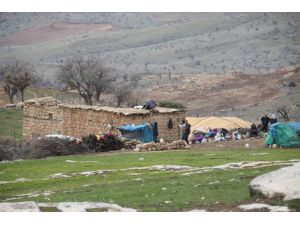 Siirt'te iki katlı evin çökmesi