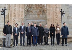 Japon heyet, Hüyük'te incelemelerde bulundu