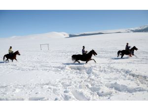 "Beyaz esareti" eğlenceye dönüştürüyorlar