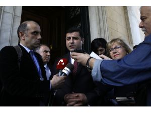 HDP Eş Genel Başkanı Demirtaş Atina'da