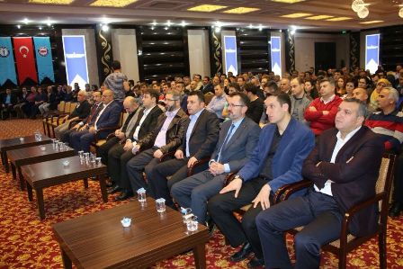 “Milletin yanında  olanın yanındayız”
