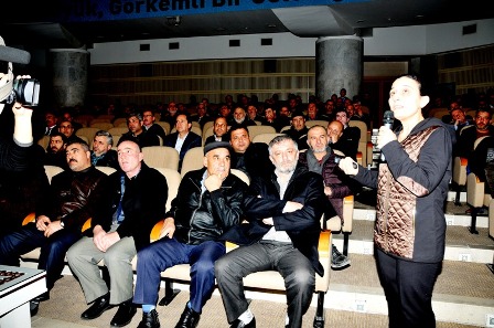 Dolmuşçulara sigara bırakma konferansı