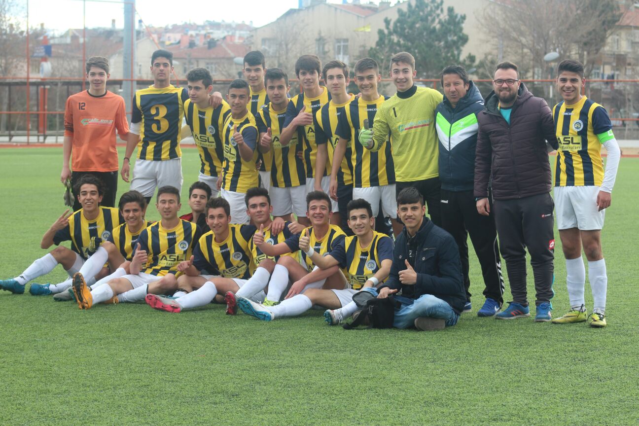 Şampiyon Kadıköy!