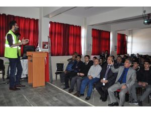 Lise öğrencilerine iş güvenliği anlatıldı