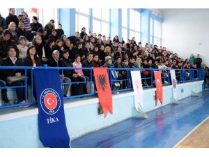 TİKA'dan Arnavutluk'taki yetim çocuklara yardım