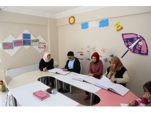 Engelli çocuklar hayata Kur'an ile bağlanıyor