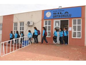 İmkansızlıklara rağmen her yıl yarı final oynuyor