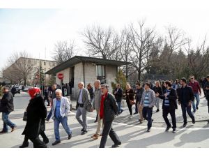 Engellilerden "teröre lanet" yürüyüşü