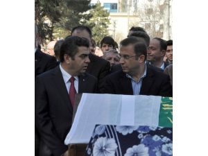 Antalya Valisi Türker'in acı günü