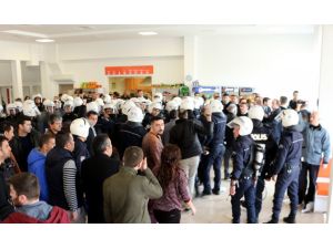 Anadolu Üniversitesi'nde gerginlik