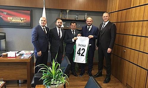 Basket’ten Altunyaldız’a ziyaret
