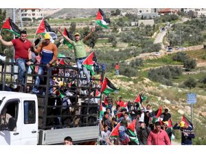 Batı Şeria'da "Ayrım Duvarı" karşıtı gösteriler