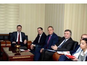 AP Türkiye Raportörü Piri, Diyarbakır'da