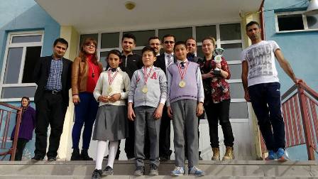 Emirgazi'de öğrenciler yarıştı