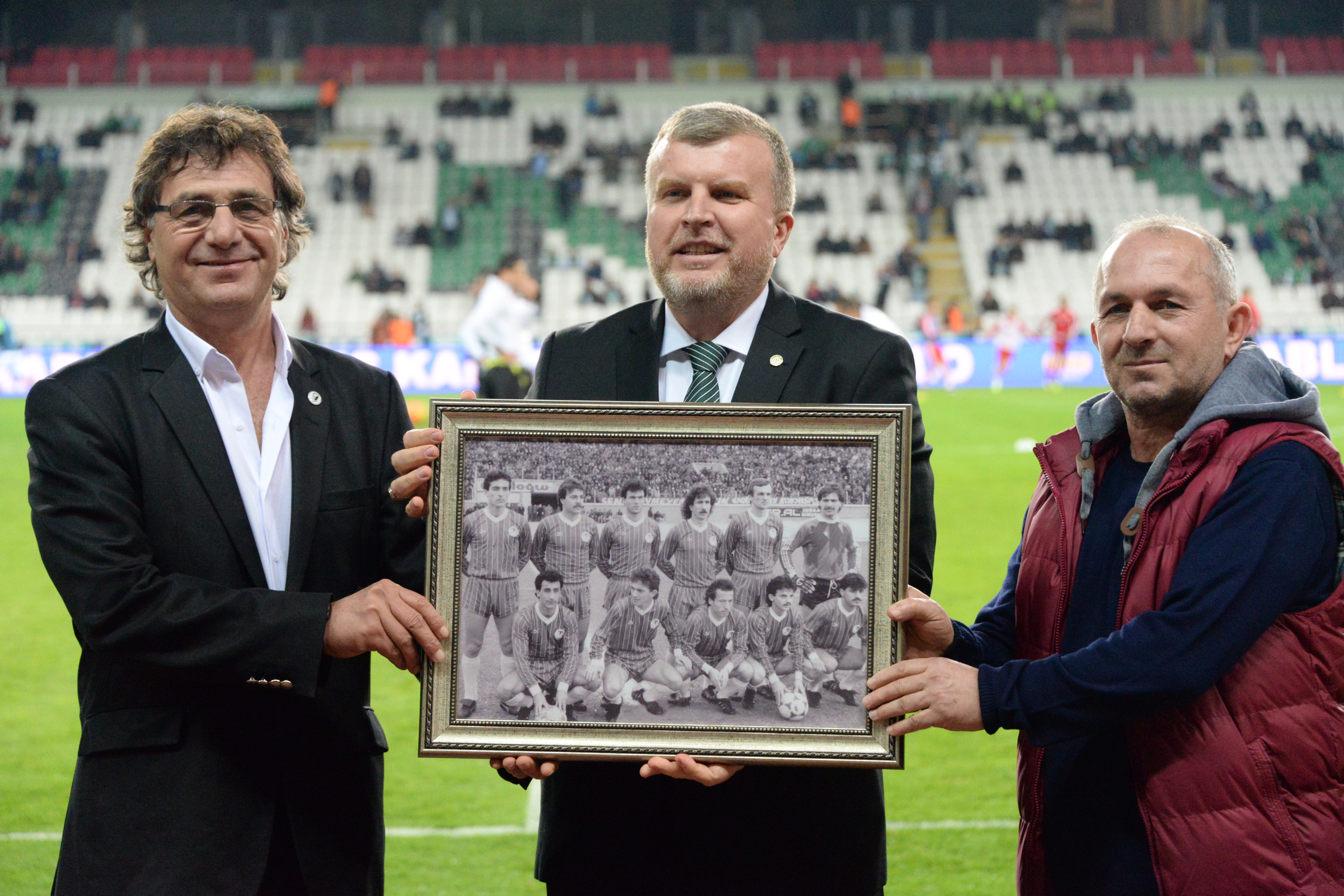 Konyaspor, efsanelerini unutmadı!