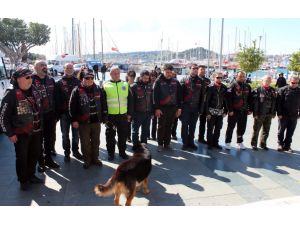 Bodrum'da motosikletçilerden "teröre lanet sürüşü"