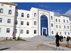 Kırıkkale'de yeni hükümet konağı hizmete girdi