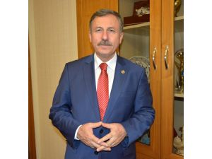 AK Parti'den terör mağdurlarına 82 tır insani yardım