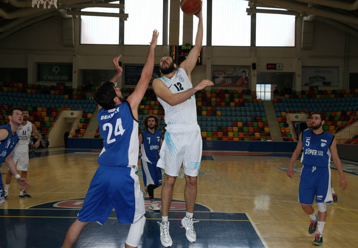 Başkan Yalçınkaya'dan galibiyet kutlaması