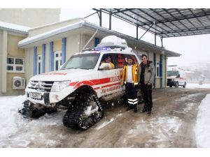 Suşehri'nde kar yağışı yaşamı olumsuz etkiledi