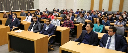 Gençler toplumun öncüleri olacak