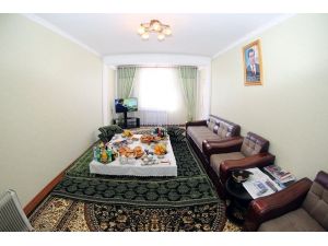 Tacikistan'da Silahlı Kuvvetler Günü