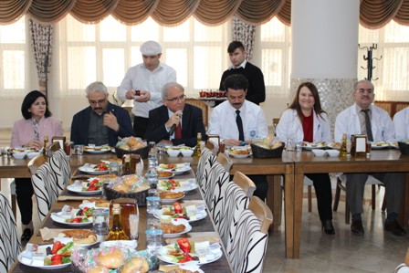 Tıp Fakültesinden tanışma toplantısı