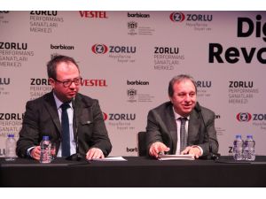 "Digital Revolution" sergisi Zorlu PSM’de açıldı