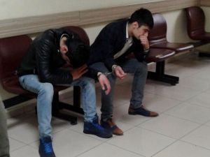 Cezaevi firarisi ikizler yakalandı