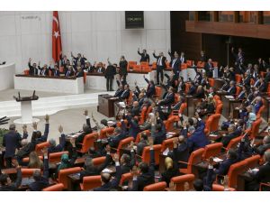 Müezzinoğlu hakkındaki gensoru önergesinin gündeme alınması reddedildi