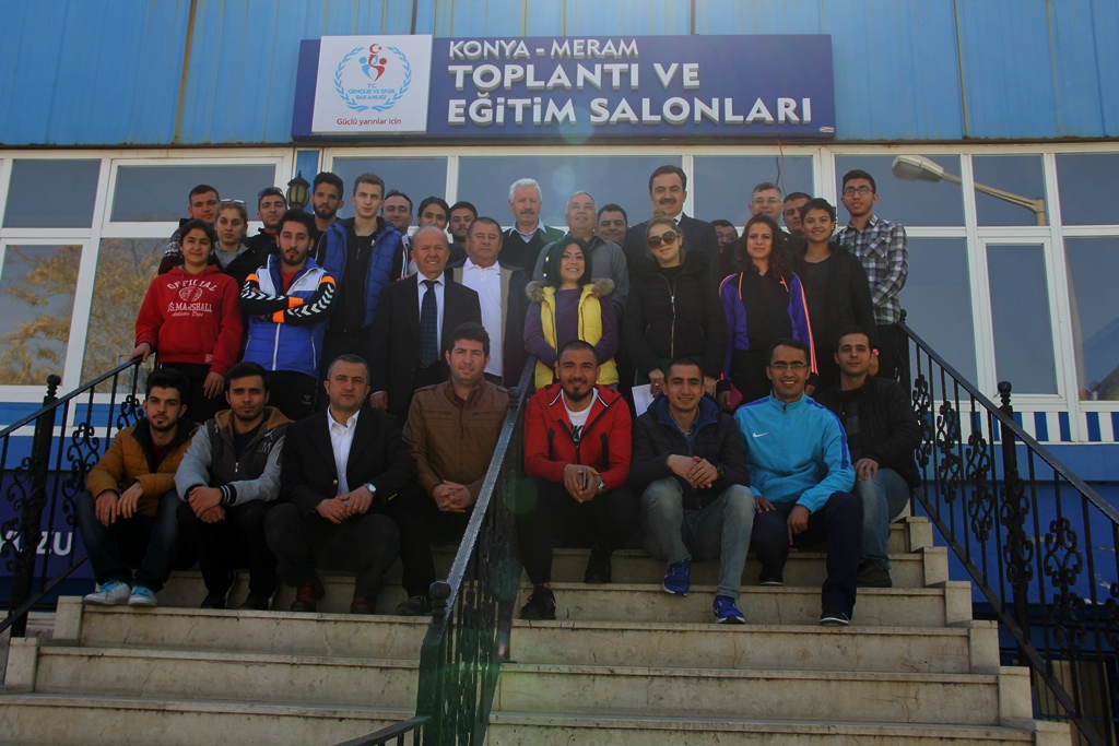 Atletizmde hakemler terfi etti