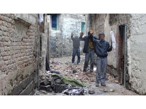 Güvenlik güçlerinden teröristlere insanlık dersi