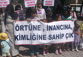 "İslami değerlere saldırı başlatıldı"