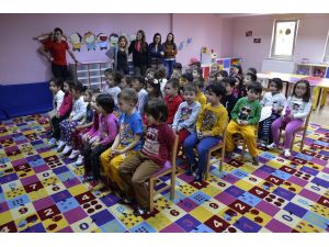 AKUT'tan çocuklara deprem dersleri