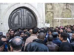 Tunuslu polislerden "maaş protestosu"