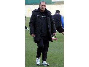 Kardemir Karabükspor Teknik Direktörü İldiz: