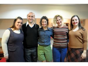 "Sessizliğin İçinden" oyunu izleyiciyle buluştu