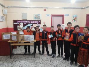 Cep harçlıklarıyla Bayırbucak Türkmenlerine yardım gönderdiler