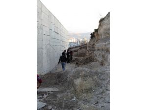 Kayseri'de göçük altında kalan çocuk öldü